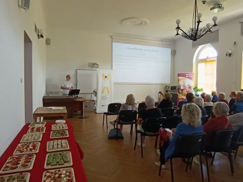 Na zdjęciu Pan Franciszek Kędzierski podczas finału Wrocławskiej Mapy Zdrowia. 